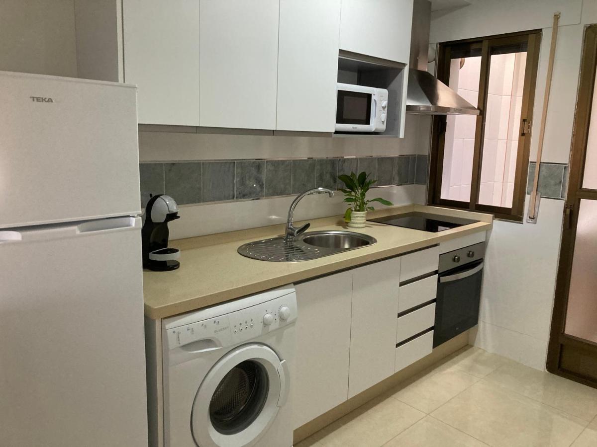 Apartamentos Sol Andaluz - Goya Карбонерас Екстер'єр фото